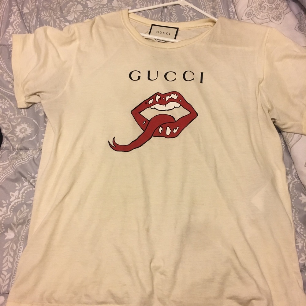Gucci t shirt.